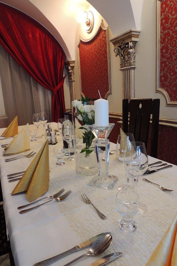 Hotel Club Kežmarok Esterno foto